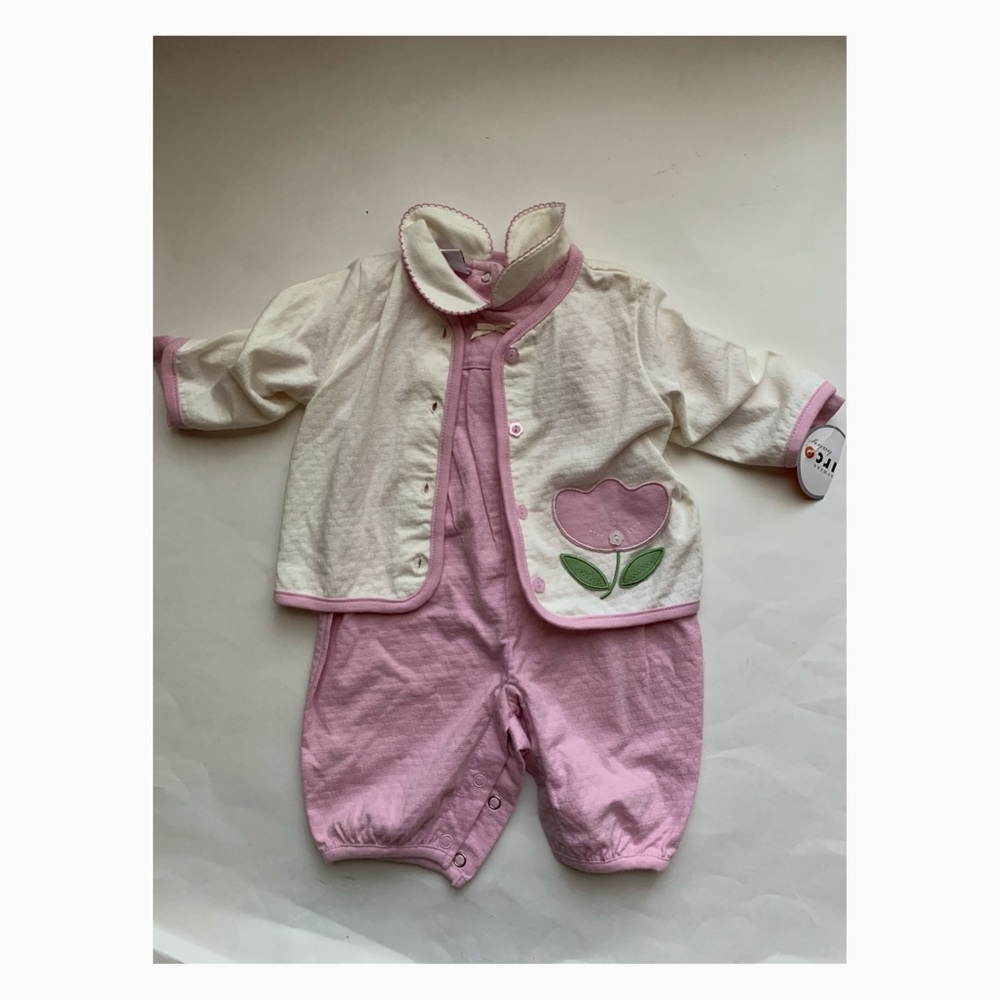 NWT Circo Baby Girl’s 2-Piece Set - Size 3 Months